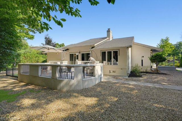 2596 Dodd Road, Willoughby Hills, OH 44094