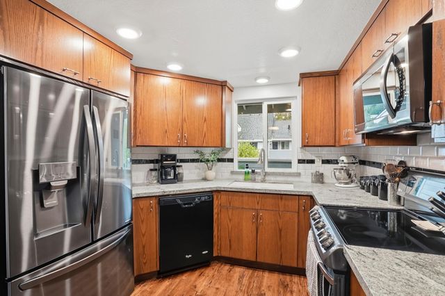 371 Shadow Run Drive, San Jose, CA 95110