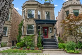 2230 W Leland Avenue, Chicago, IL 60625