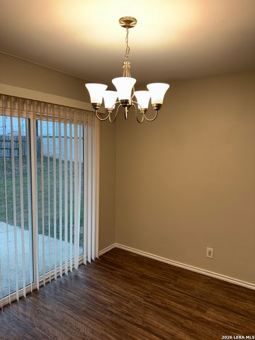 206 Balboa, Universal City, TX 78148