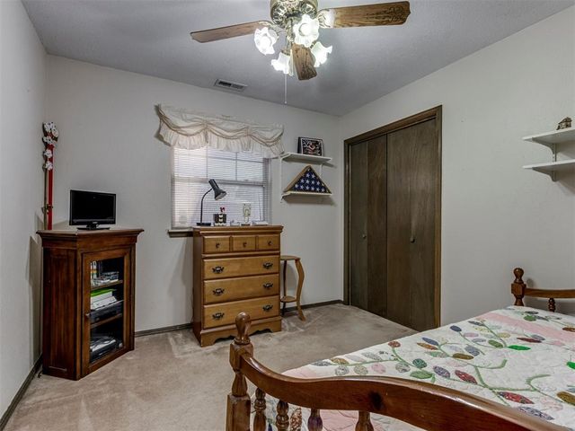 2529 Edgewood Drive, Moore, OK 73160