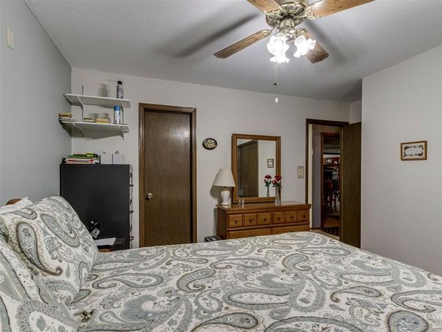 2529 Edgewood Drive, Moore, OK 73160