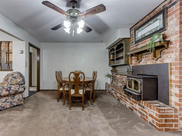 2529 Edgewood Drive, Moore, OK 73160