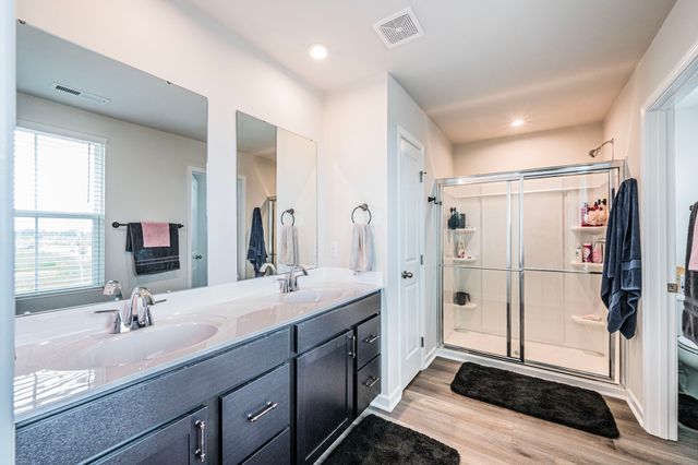 119 Amberleaf Cir, Franklin, KY 42134