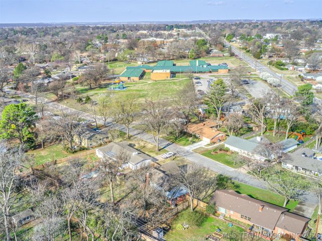 4121 S New Haven Place, Tulsa, OK 74135