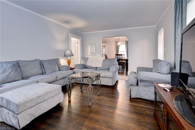 135 Pochin PL, Hampton, VA 23661