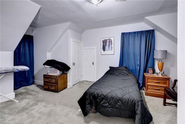 135 Pochin PL, Hampton, VA 23661