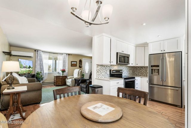 2000 Fish Springs Road, Gardnerville, NV 89410
