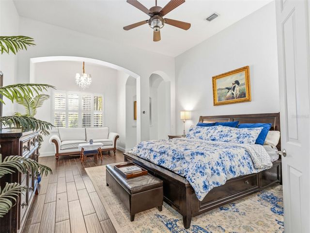 6121 AVOCETRIDGE DRIVE, Lithia, FL 33547