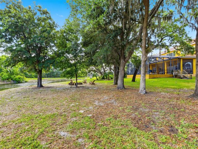 6121 AVOCETRIDGE DRIVE, Lithia, FL 33547