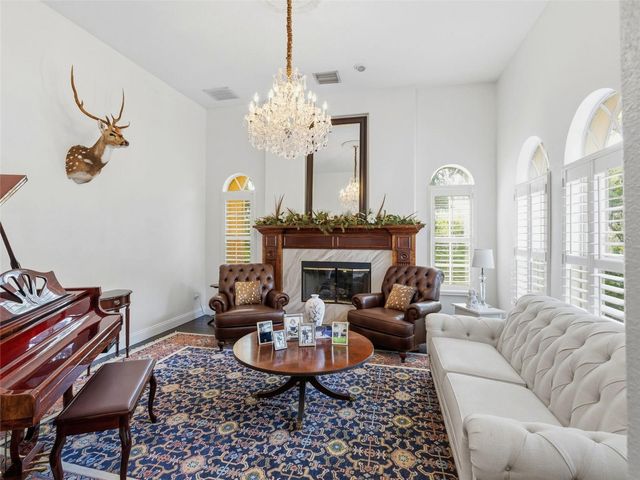 6121 AVOCETRIDGE DRIVE, Lithia, FL 33547