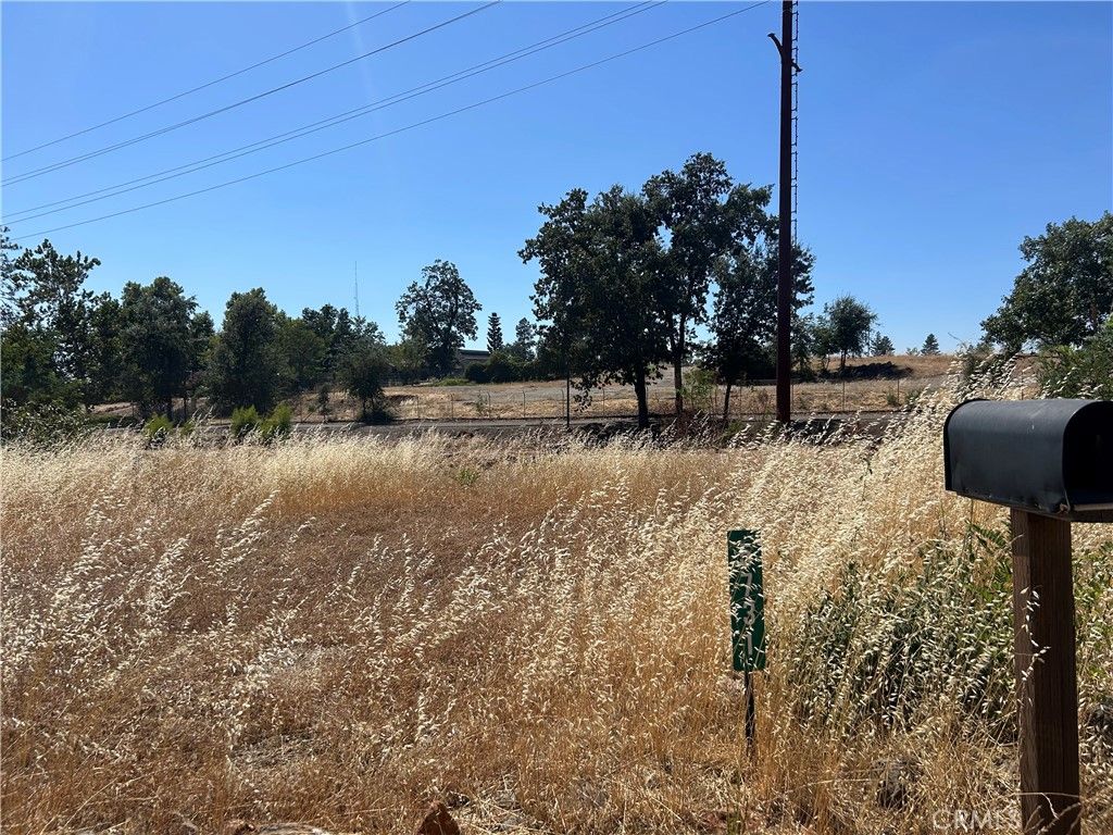 Image 3 of property listing at 5731 Scottwood, Paradise, CA 95969