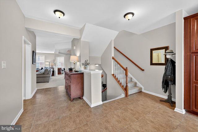 43669 MCDOWELL SQ, Leesburg, VA 20176