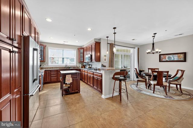 43669 MCDOWELL SQ, Leesburg, VA 20176