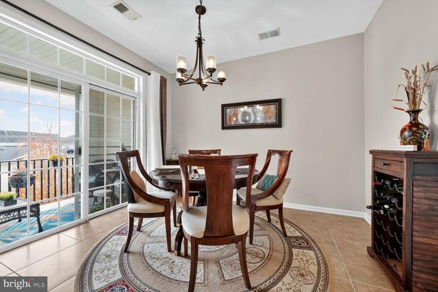 43669 MCDOWELL SQ, Leesburg, VA 20176