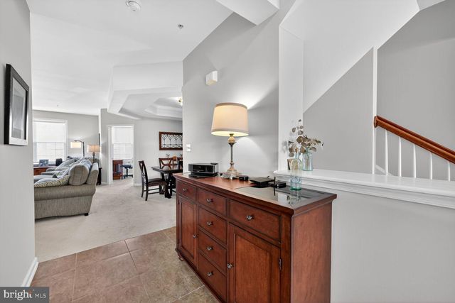 43669 MCDOWELL SQ, Leesburg, VA 20176