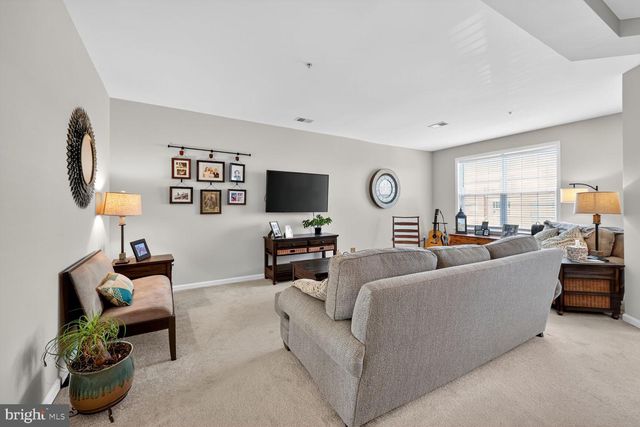 43669 MCDOWELL SQ, Leesburg, VA 20176