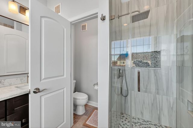 43669 MCDOWELL SQ, Leesburg, VA 20176