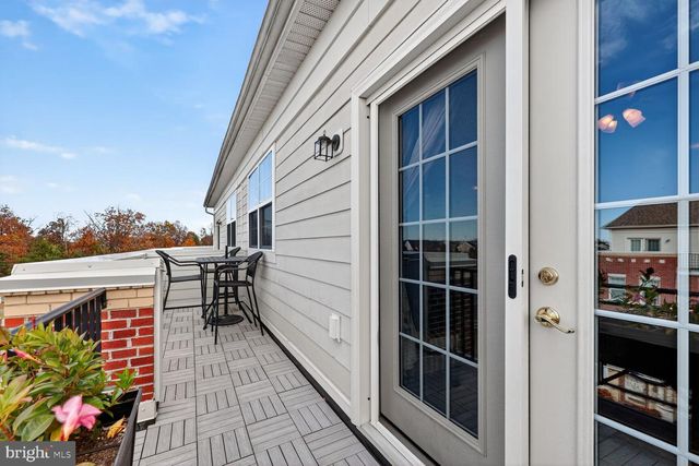 43669 MCDOWELL SQ, Leesburg, VA 20176