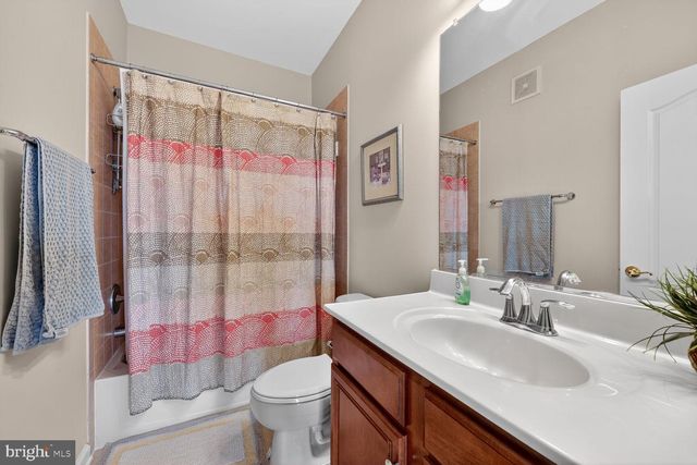 43669 MCDOWELL SQ, Leesburg, VA 20176