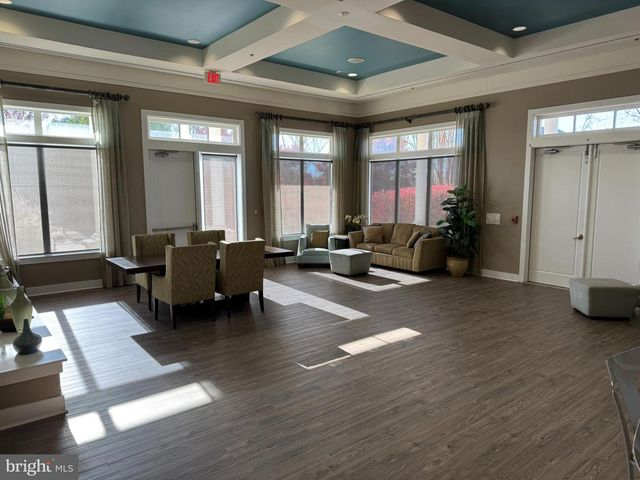 43669 MCDOWELL SQ, Leesburg, VA 20176