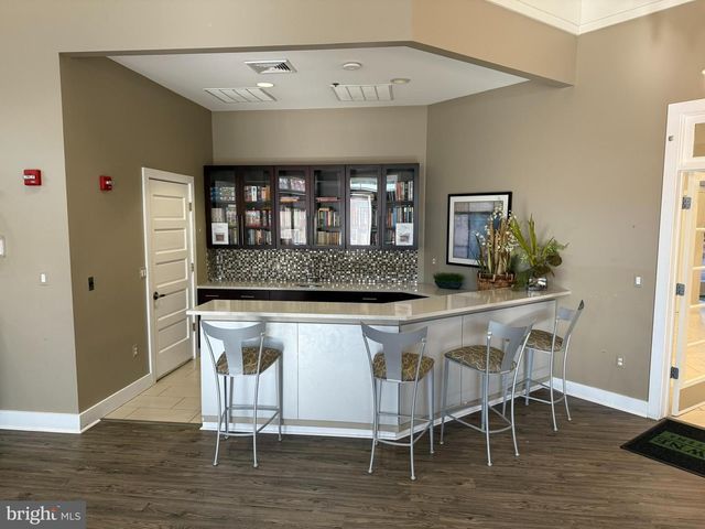 43669 MCDOWELL SQ, Leesburg, VA 20176