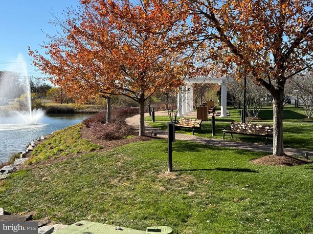 43669 MCDOWELL SQ, Leesburg, VA 20176