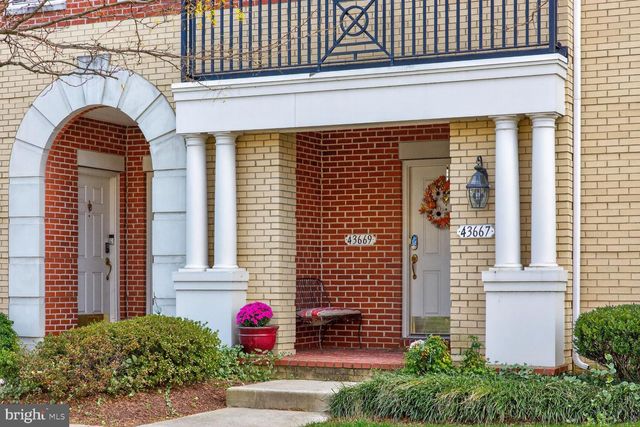 43669 MCDOWELL SQ, Leesburg, VA 20176