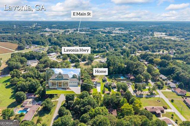 39 Virginia Street, Lavonia, GA 30553
