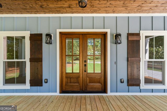 39 Virginia Street, Lavonia, GA 30553