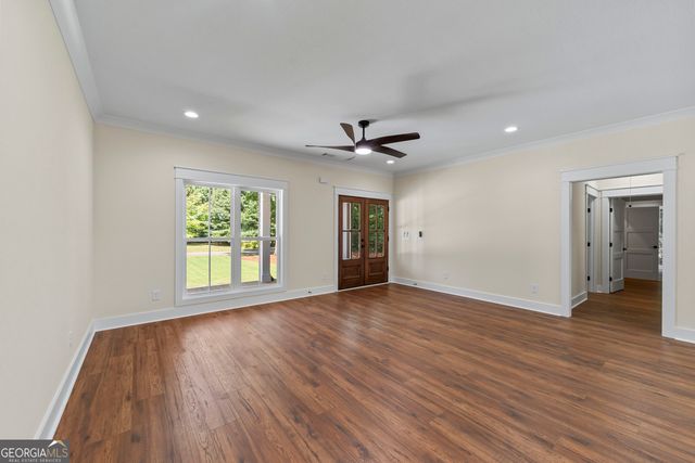 39 Virginia Street, Lavonia, GA 30553