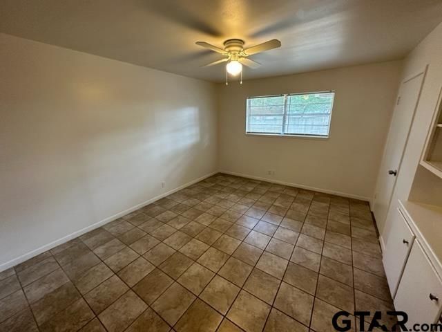 1401 Kensington Dr, Tyler, TX 75703