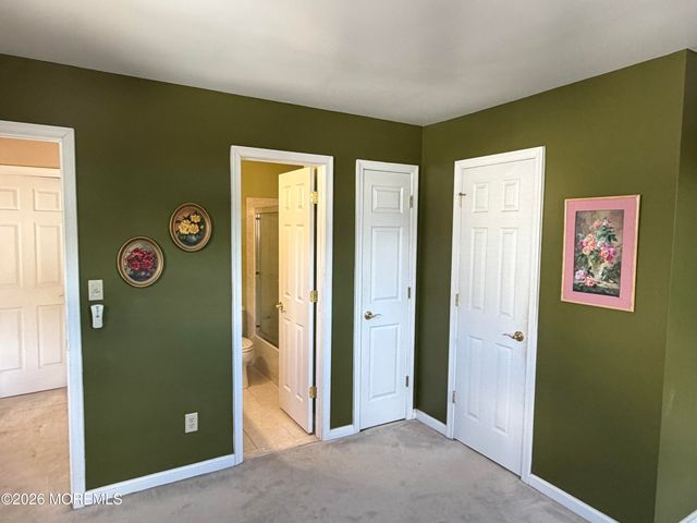15 Stowe Court, Freehold, NJ 07728