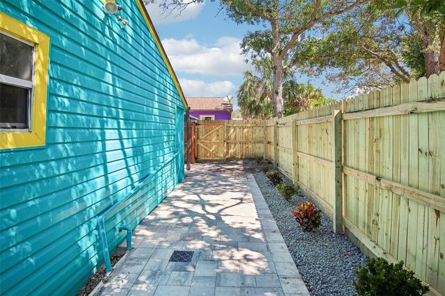 5134 9TH AVENUE S, St Petersburg, FL 33707
