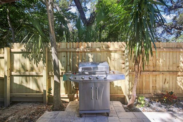 5134 9TH AVENUE S, St Petersburg, FL 33707