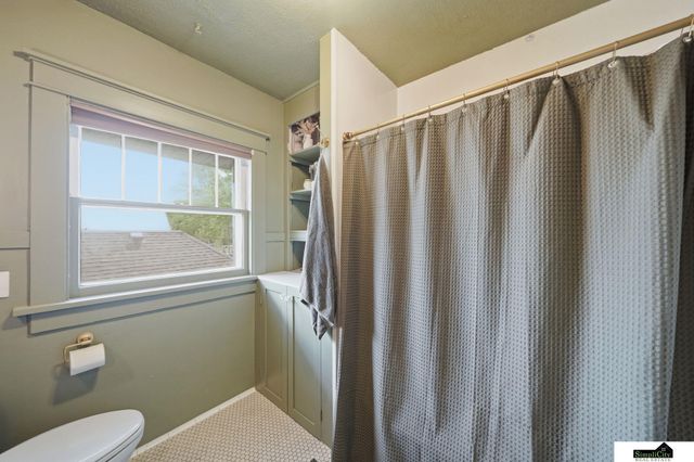 2638 Sumner Street, Lincoln, NE 68502