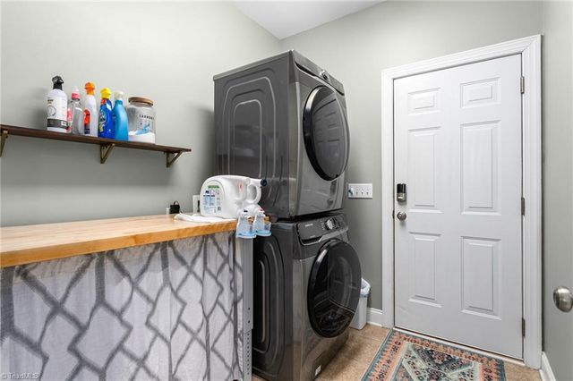 8905 Clear Springs Road, Oak Ridge, NC 27310