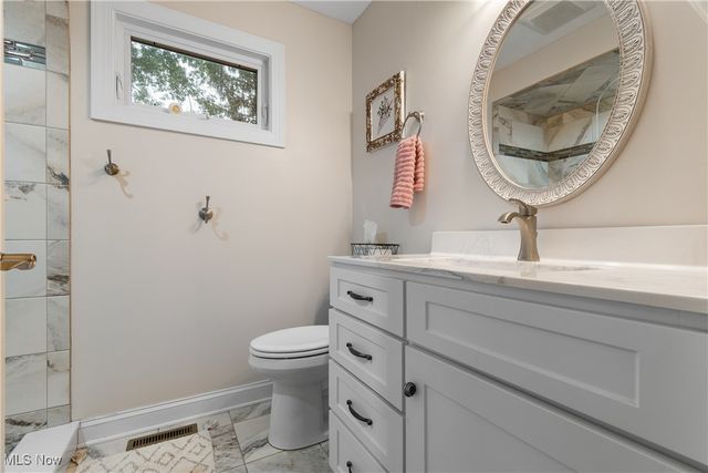 273 E Boyer Street, Wadsworth, OH 44281