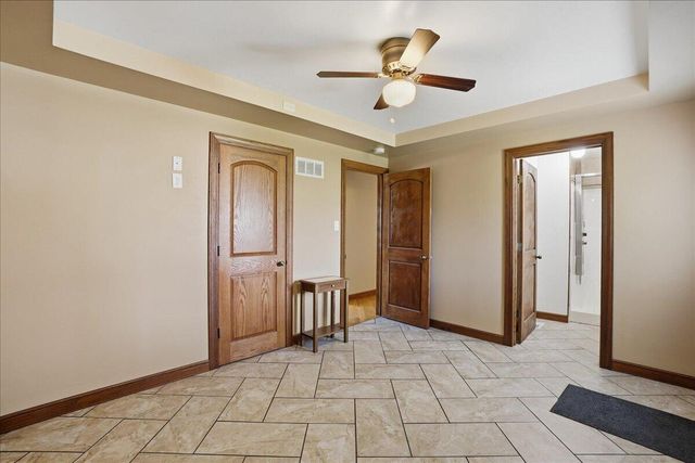 9937 Delaware Place, Highland, IN 46322