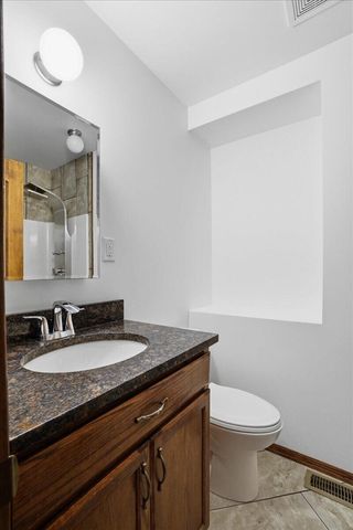 9937 Delaware Place, Highland, IN 46322