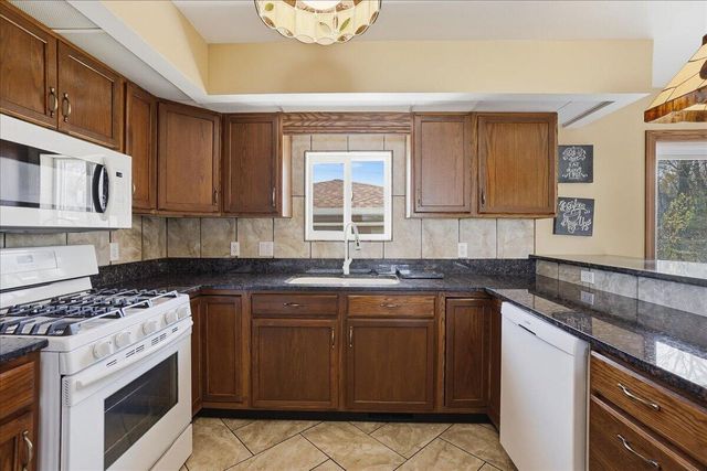 9937 Delaware Place, Highland, IN 46322