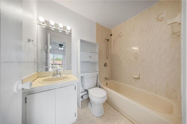 6110 SW 129th Place 1703, Miami, FL 33183