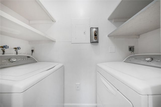 6110 SW 129th Place 1703, Miami, FL 33183