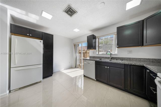 6110 SW 129th Place 1703, Miami, FL 33183