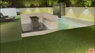 20716 Nashville Street, Los Angeles, CA 91311
