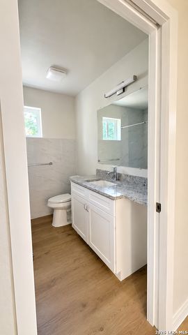 206 Mercedes, San Antonio, TX 78207