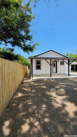 206 Mercedes, San Antonio, TX 78207