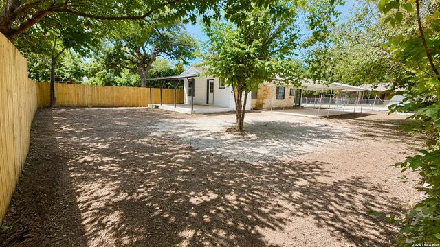 206 Mercedes, San Antonio, TX 78207