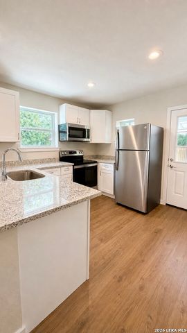 206 Mercedes, San Antonio, TX 78207