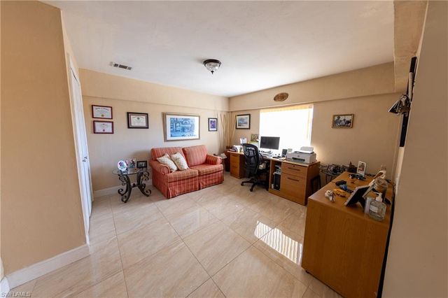 188 Gulfstream ST, Marco Island, FL 34145